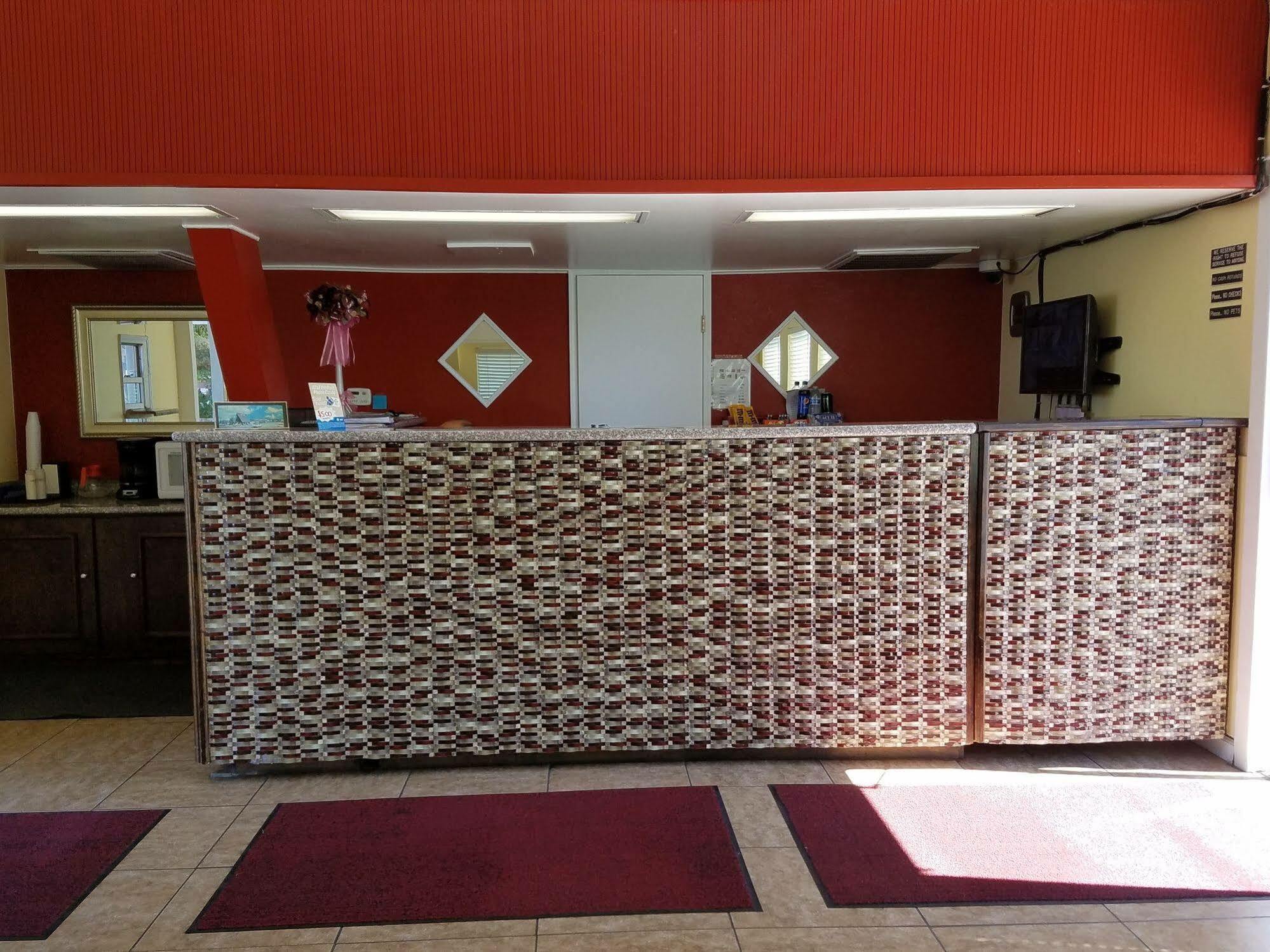 Motel Economy